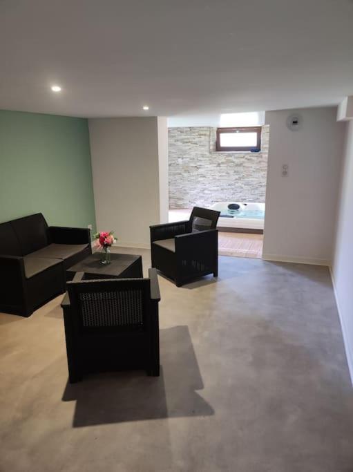 Papillon 6 A14 Personnes - Jacuzzi Ferienhaus